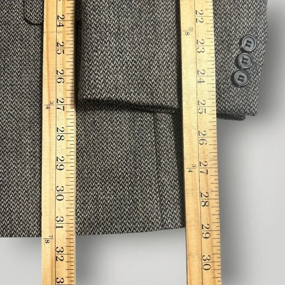 CROFT BARROW Mens Blazer Sport Coat Two Button Jacket 44R Gray 100% Lamb'sWOOL